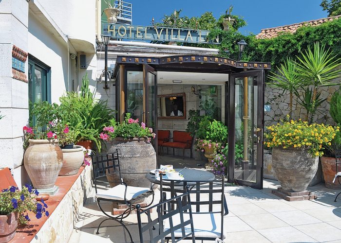 italie sicilie giardini naxos villa linda 1200x0 1